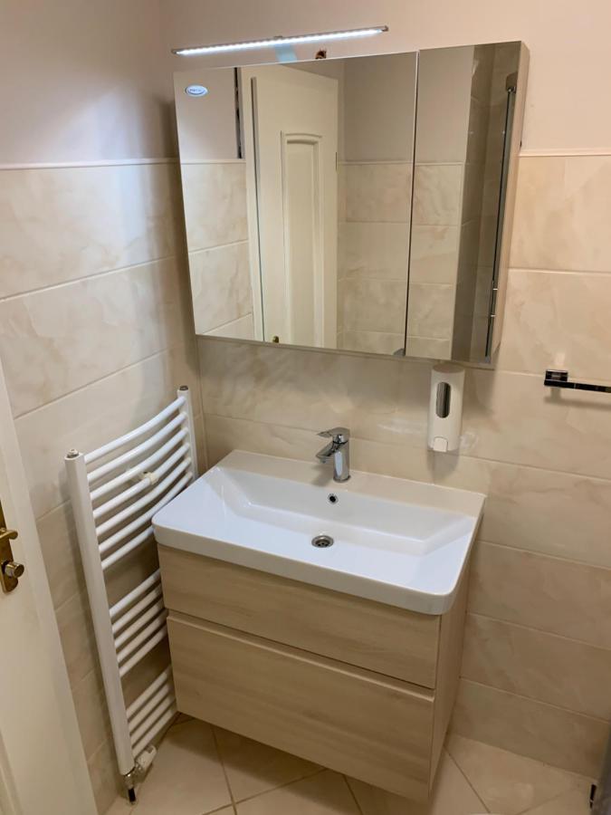 Guesthouse Veranda 莫斯特拉纳 外观 照片