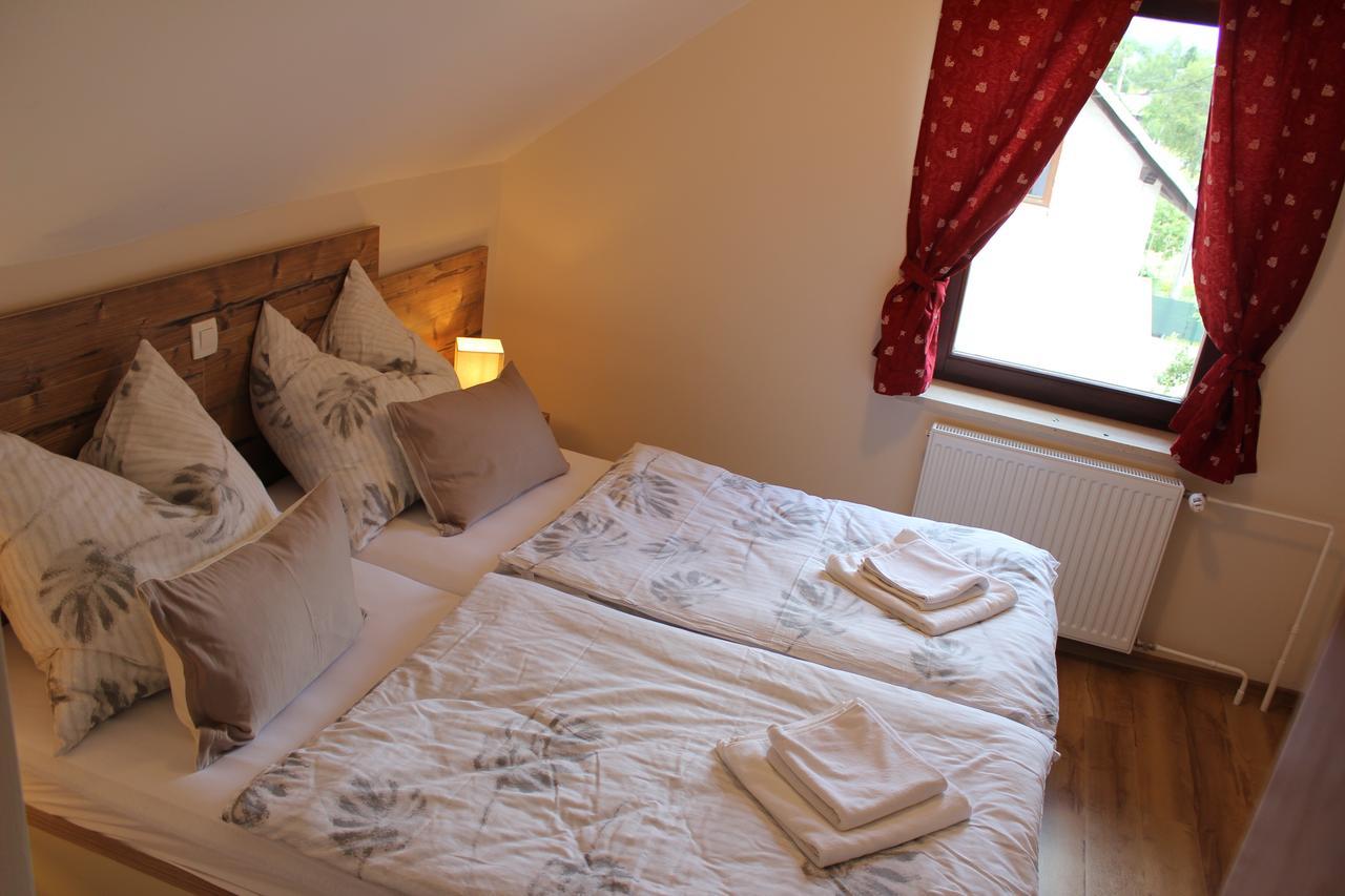 Guesthouse Veranda 莫斯特拉纳 外观 照片