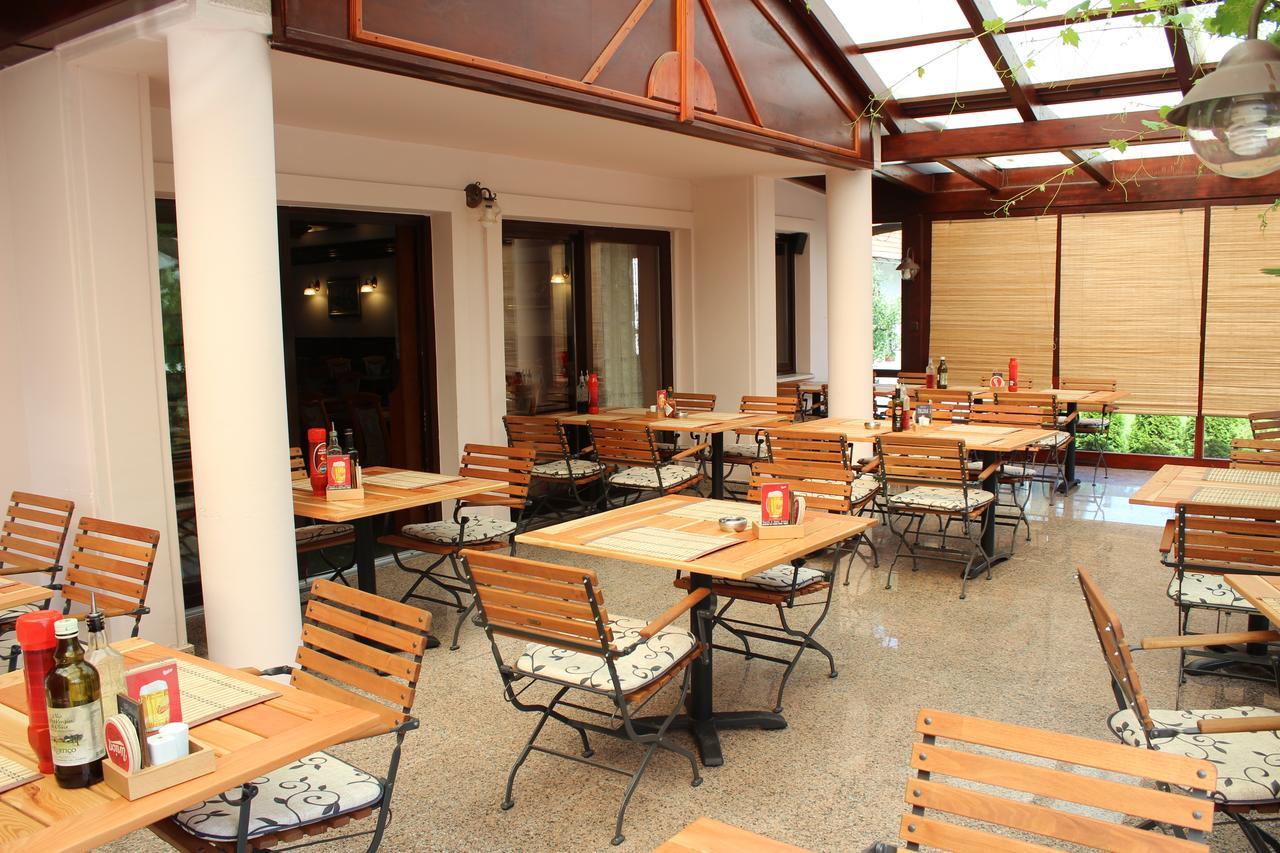 Guesthouse Veranda 莫斯特拉纳 外观 照片