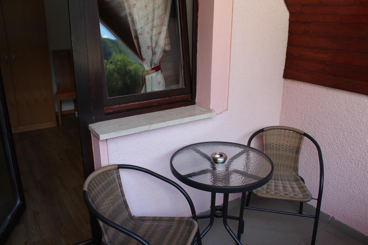 Guesthouse Veranda 莫斯特拉纳 外观 照片